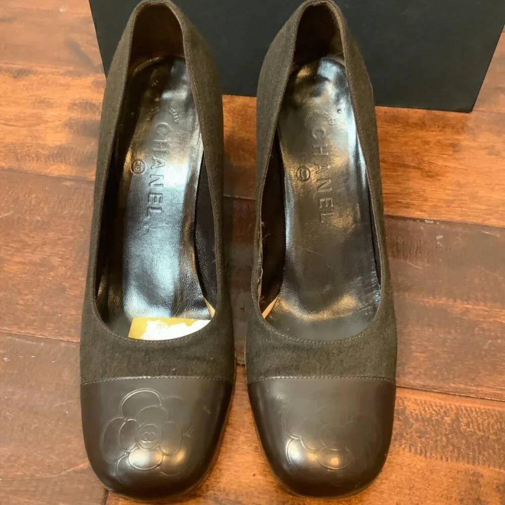 CHANEL women heels